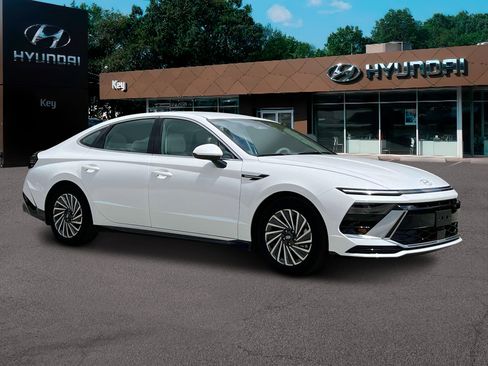 New 2025 Hyundai Sonata SEL FWD image 10