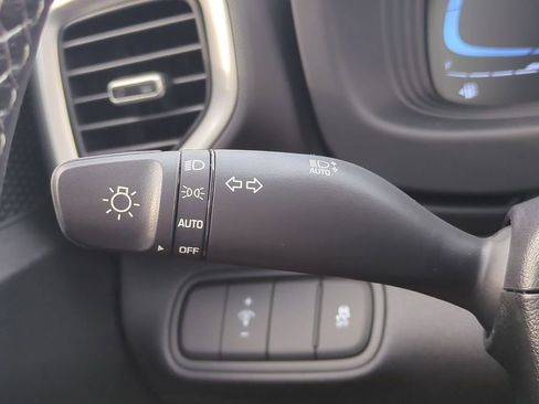 New 2026 Hyundai Venue SEL FWD image 30
