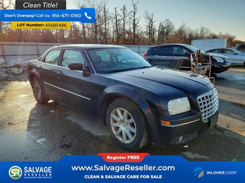 Used 2009 Chrysler 300 Touring RWD image 5