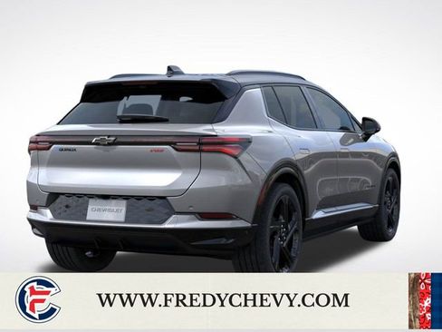 New 2026 Chevrolet Equinox EV RS image 4