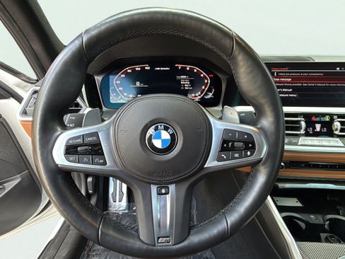 Used 2021 BMW M340i RWD image 15