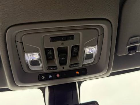 Used 2021 GMC Sierra 1500 Denali w/ Driver Alert Package II image 29