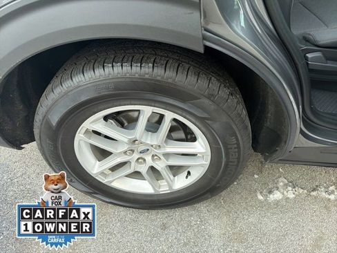 Used 2025 Ford Explorer Active image 16