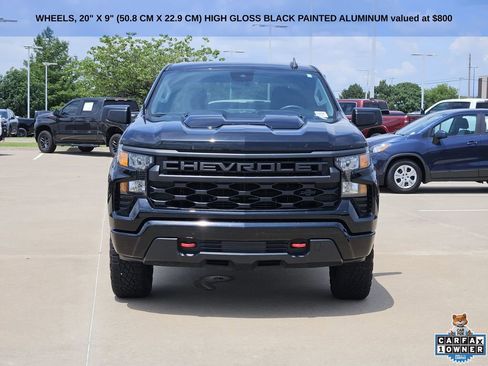 Used 2025 Chevrolet Silverado 1500 Custom Trail Boss w/ LPO, Dark Essentials Package AWD/4WD image 3