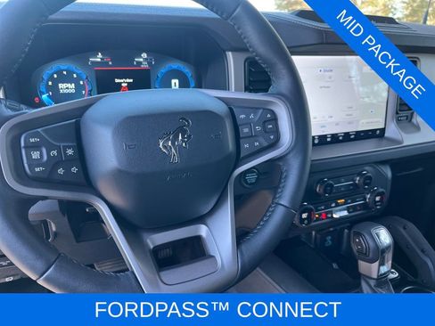 New 2025 Ford Bronco Outer Banks w/ Sasquatch Package image 9