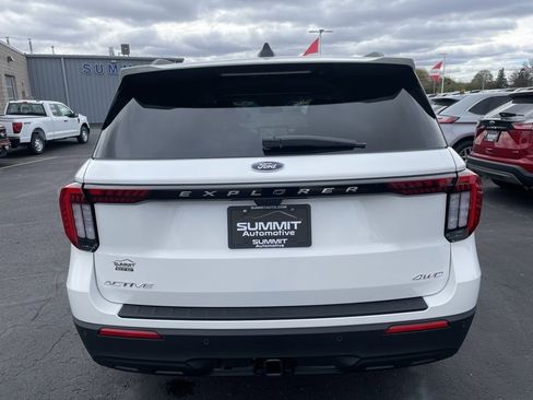 New 2026 Ford Explorer Active image 32