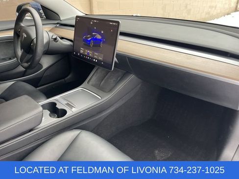 Used 2023 Tesla Model 3 Standard Range image 28