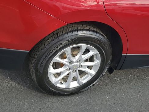 Used 2019 Chevrolet Equinox LT w/ Driver Convenience Package image 5