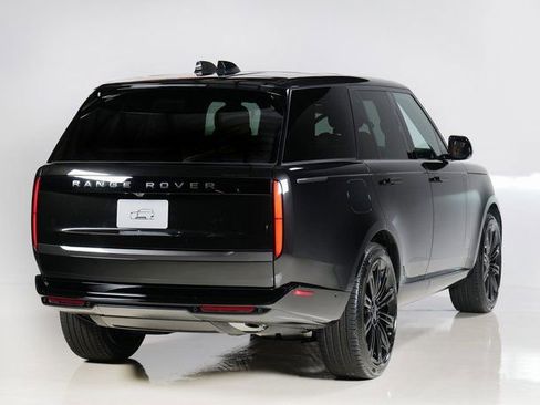 New 2026 Land Rover Range Rover SE AWD/4WD image 2