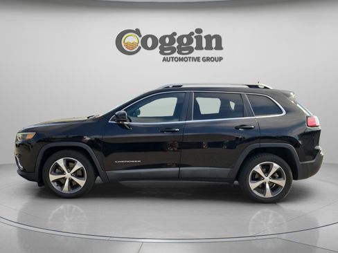 Used 2019 Jeep Cherokee Limited image 3