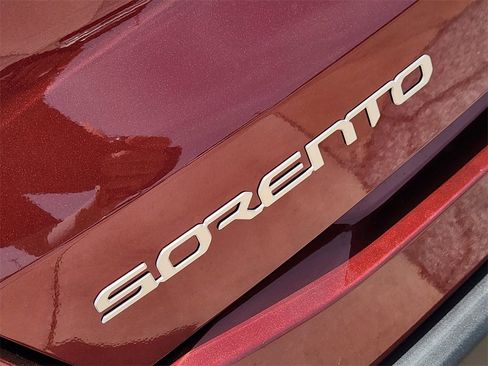 New 2025 Kia Sorento S w/ Panoramic Sunroof Package image 8