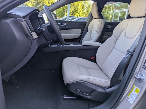 New 2026 Volvo XC60 B5 Plus w/ Protection Package Premier image 14