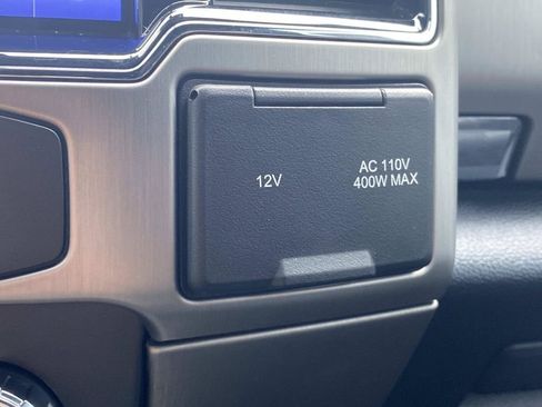 Certified 2022 Ford F350 Platinum w/ Tremor Off-Road Package AWD/4WD image 30