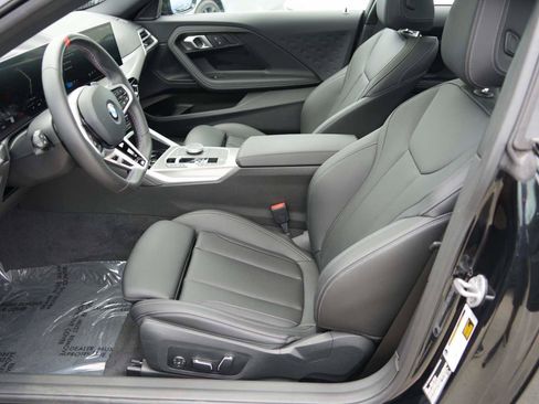 Used 2025 BMW M240i Coupe RWD image 8