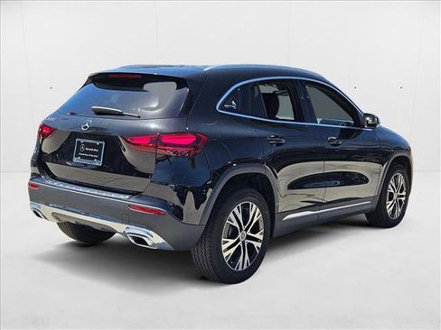 New 2025 Mercedes-Benz GLA 250 image 2