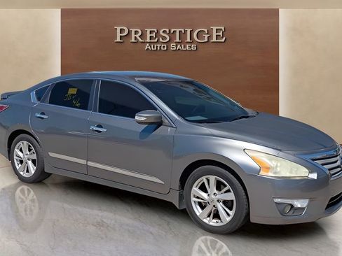 Used 2015 Nissan Altima 2.5 SL FWD image 16