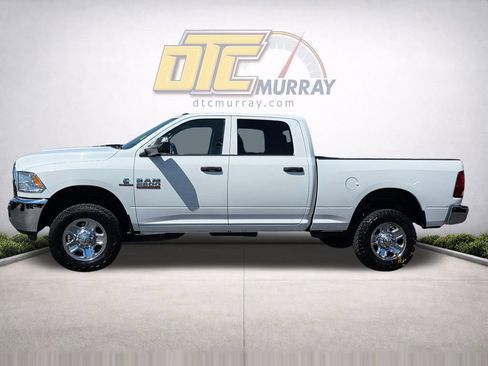 Used 2018 RAM 2500 Tradesman w/ Chrome Appearance Group image 8