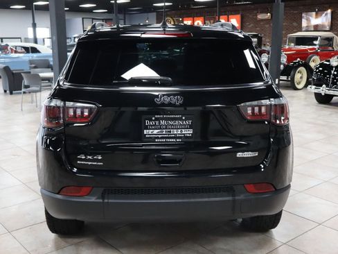 Used 2022 Jeep Compass Latitude w/ Convenience Group image 4