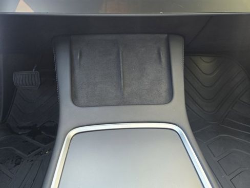 Used 2022 Tesla Model 3 Long Range image 25