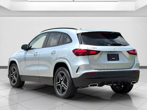 New 2025 Mercedes-Benz GLA 250 image 4