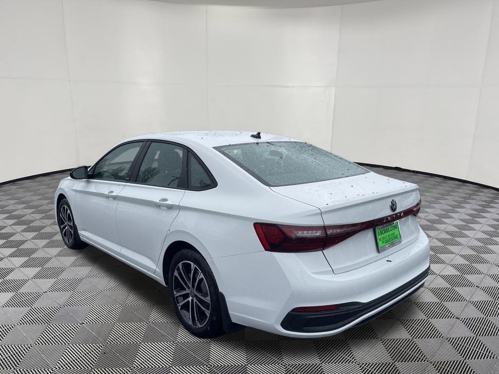New 2026 Volkswagen Jetta Sport FWD image 5