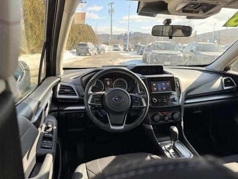 Used 2023 Subaru Forester Premium image 18