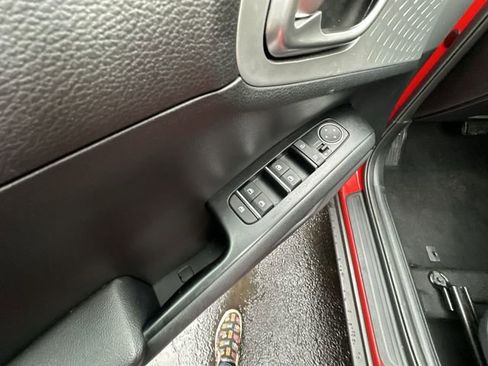 Used 2024 Kia Soul LX w/ Option Group 015 image 17