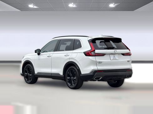 Used 2024 Honda CR-V Sport Touring image 3