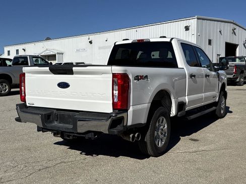 Used 2024 Ford F250 XLT image 10