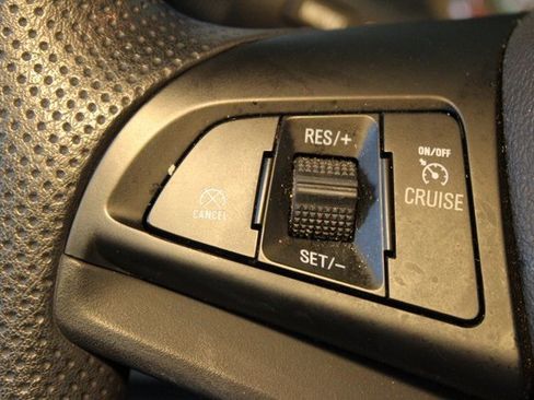 Used 2020 Chevrolet Trax LT image 19