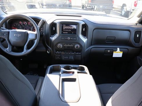 New 2026 Chevrolet Silverado 2500 Custom w/ Custom Value Package image 6