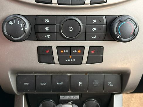 Used 2010 Ford Focus SEL FWD image 19