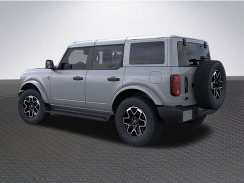 New 2026 Ford Bronco Outer Banks AWD/4WD image 4