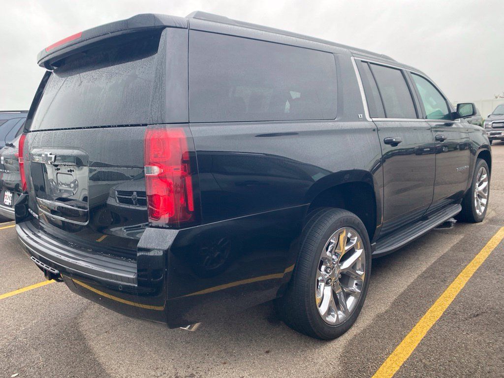 Used 2020 Chevrolet Suburban LT AWD/4WD image 10