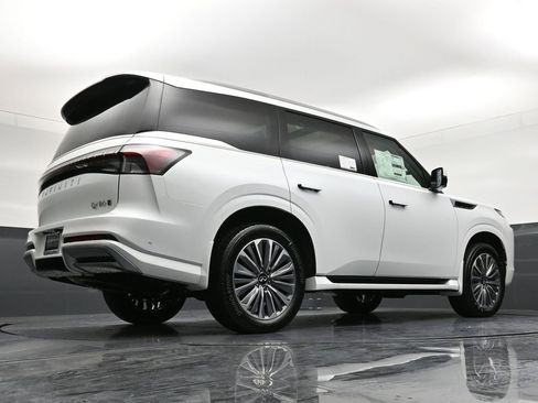 New 2026 INFINITI QX80 Luxe w/ Cargo Package image 33
