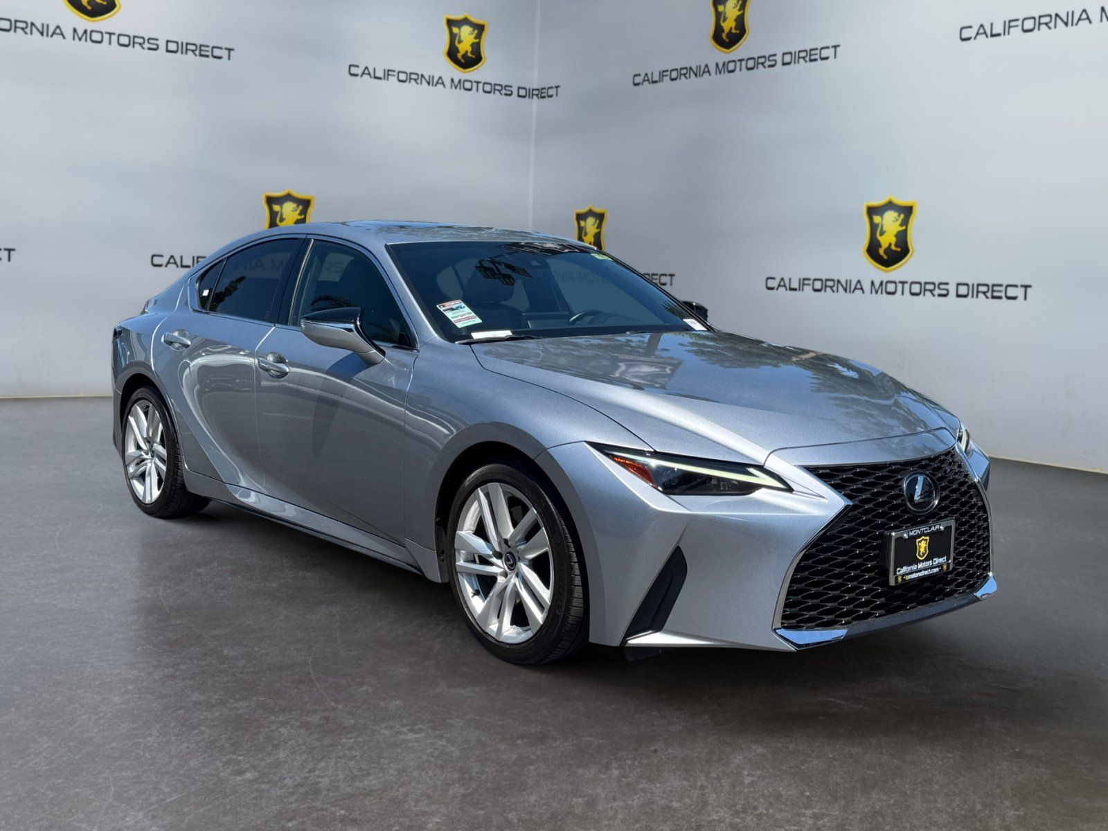 Used 2023 Lexus IS 300 w/ Comfort Package RWD image 7