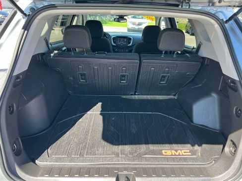 Used 2023 GMC Terrain SLE w/ LPO, Floor Liner Package FWD image 22