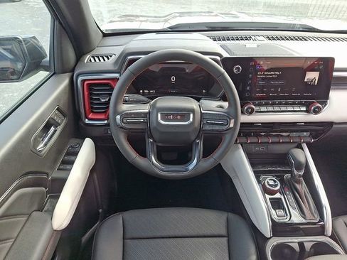 New 2025 GMC Canyon AT4 w/ AT4X AEV Edition image 8