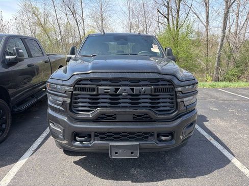 Used 2025 RAM 2500 Big Horn image 2