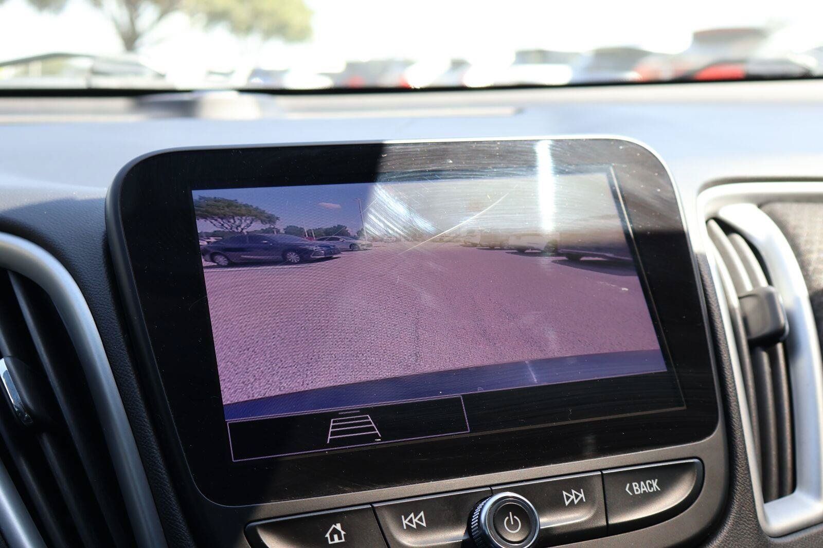 Used 2023 Chevrolet Malibu LT FWD image 24