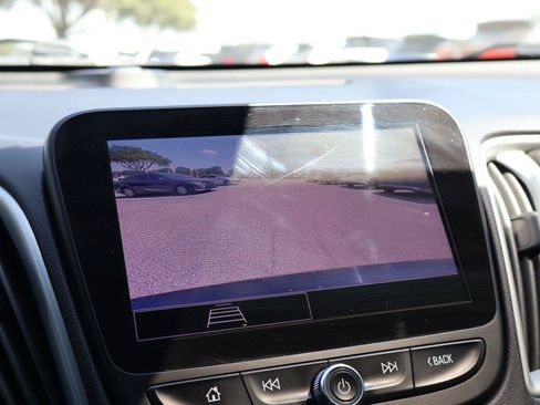 Used 2023 Chevrolet Malibu LT FWD image 24