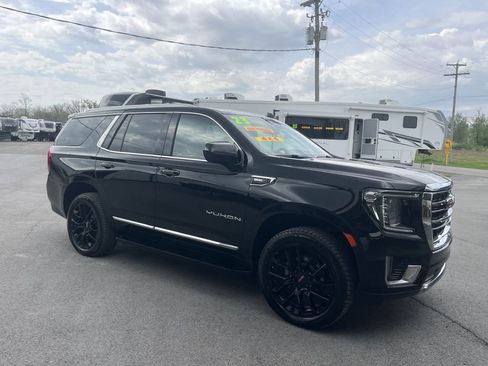 Used 2023 GMC Yukon SLT w/ Max Trailering Package AWD/4WD image 3