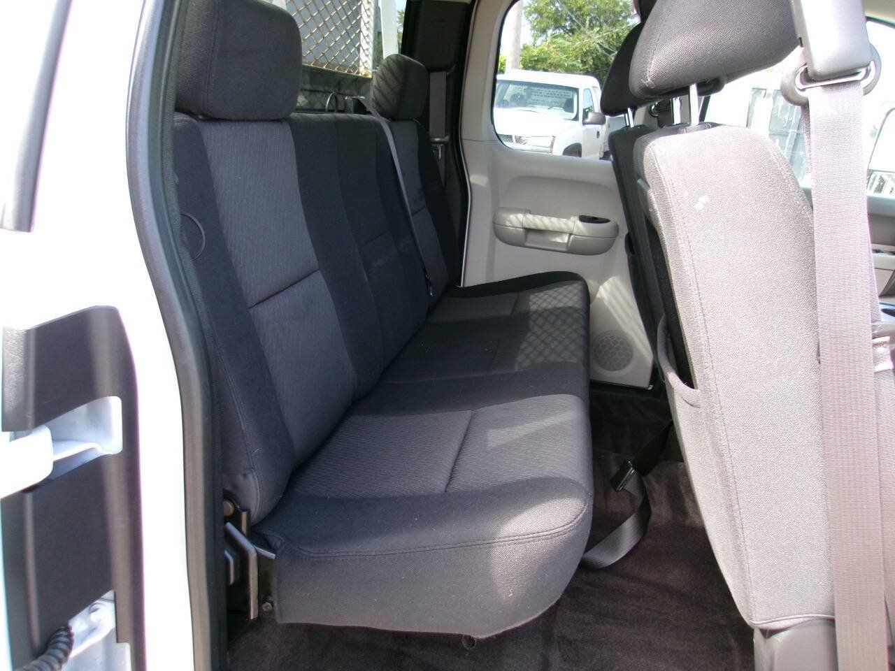 Used 2013 Chevrolet Silverado 2500 W/T AWD/4WD image 12