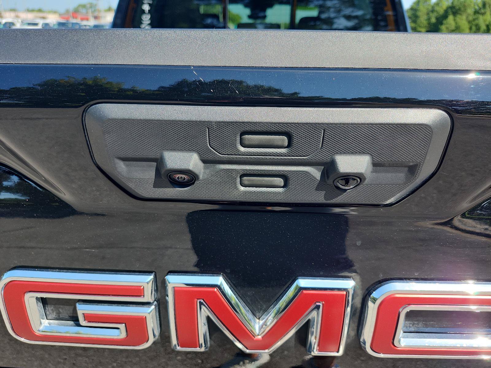 Used 2026 GMC Sierra 1500 Denali AWD/4WD image 12