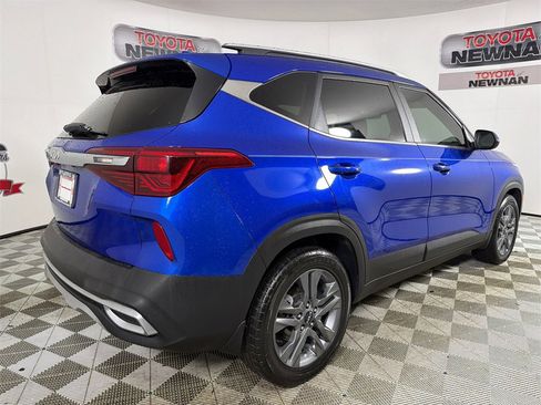 Used 2023 Kia Seltos S image 3