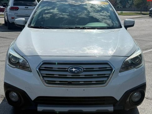 Used 2016 Subaru Outback 2.5i Limited AWD/4WD image 5