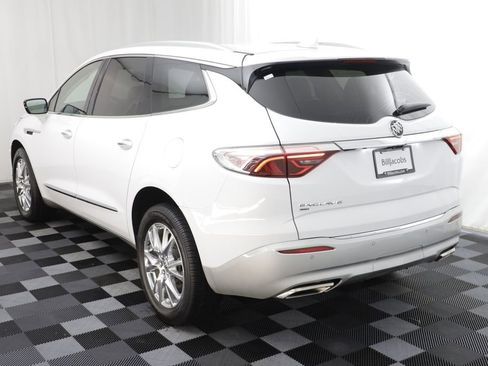 Used 2023 Buick Enclave Premium w/ Experience Buick Package AWD/4WD image 17