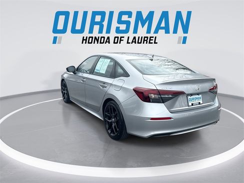 Used 2025 Honda Civic Sport image 6