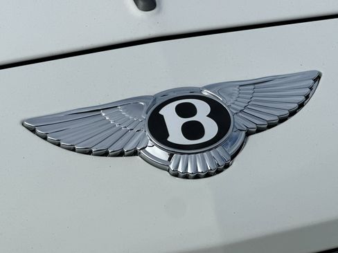 New 2025 Bentley Flying Spur Plug-In Hybrid image 31