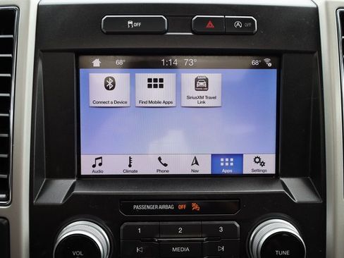 Used 2019 Ford F150 Lariat w/ Equipment Group 502A Luxury image 8